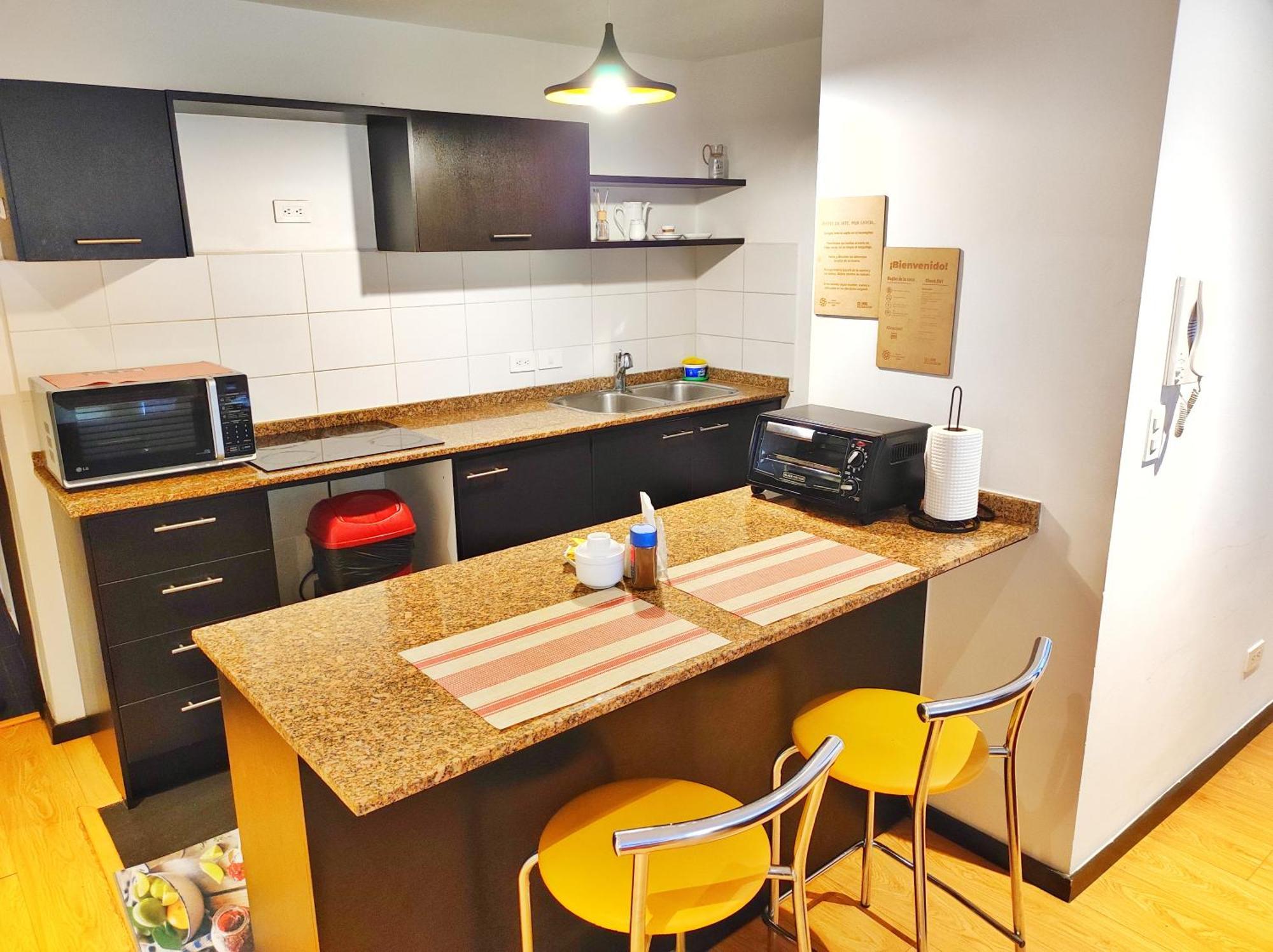 Coliving Ecuador Apartamentos Sector Swiss Hotel Quito Exterior photo