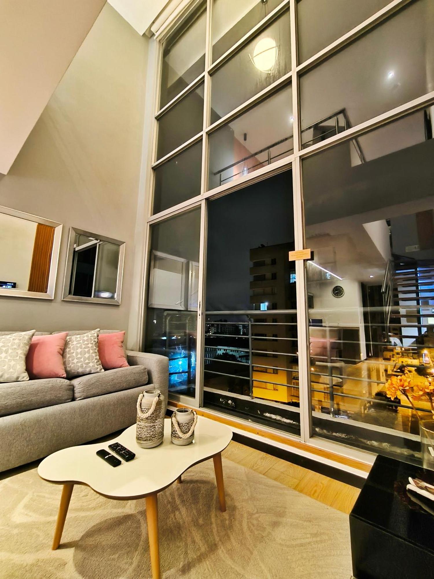 Coliving Ecuador Apartamentos Sector Swiss Hotel Quito Exterior photo